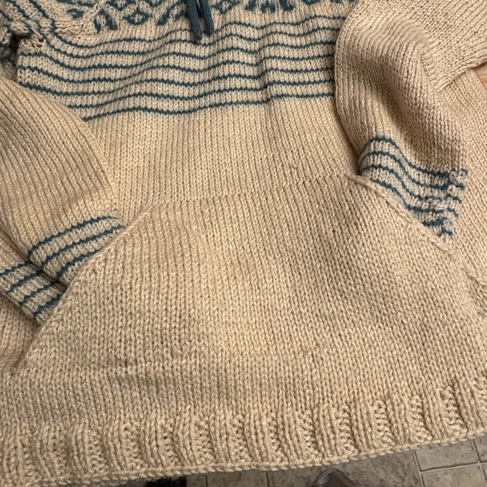 Hand Crafted Wool Cream and Blue Turtleneck Sweater - Picture 2 of 9